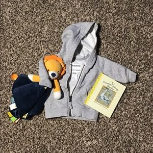 Gray Carter’s zip up hoodie